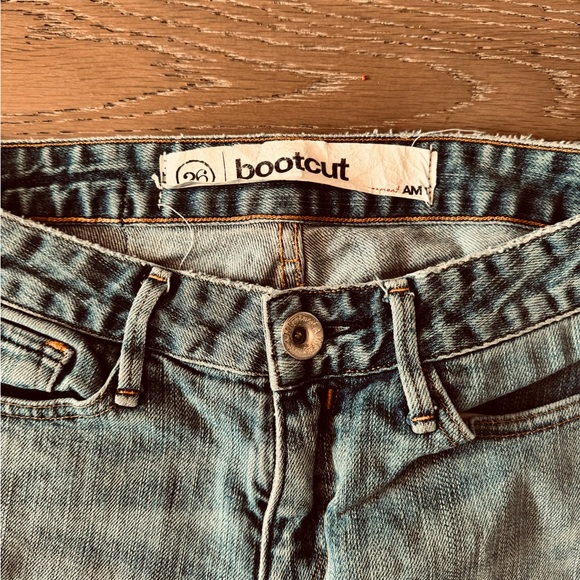 EARNEST AM I BOOTCUT LOW-RISE
JEANS 26 - Picture 2 of 5